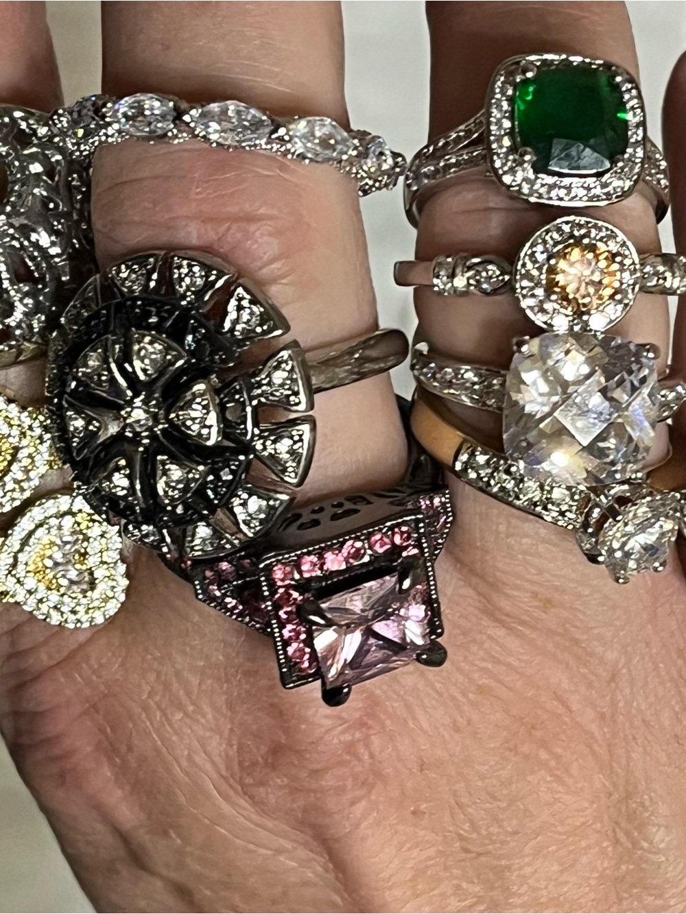 17 Sparkling Rings Lot - Picture 12 of 14